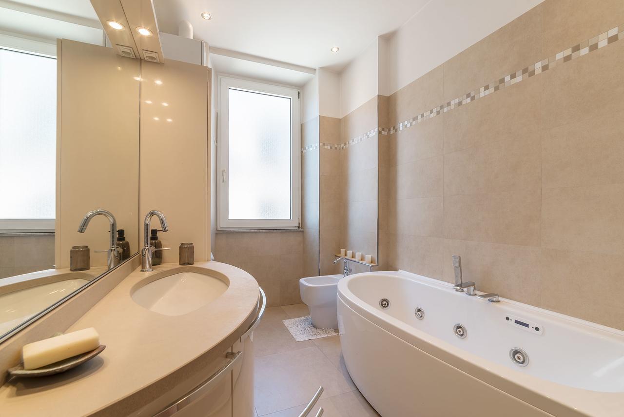 Colosseum Roomy Apartment Ρώμη Εξωτερικό φωτογραφία