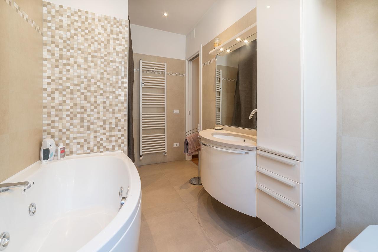 Colosseum Roomy Apartment Ρώμη Εξωτερικό φωτογραφία