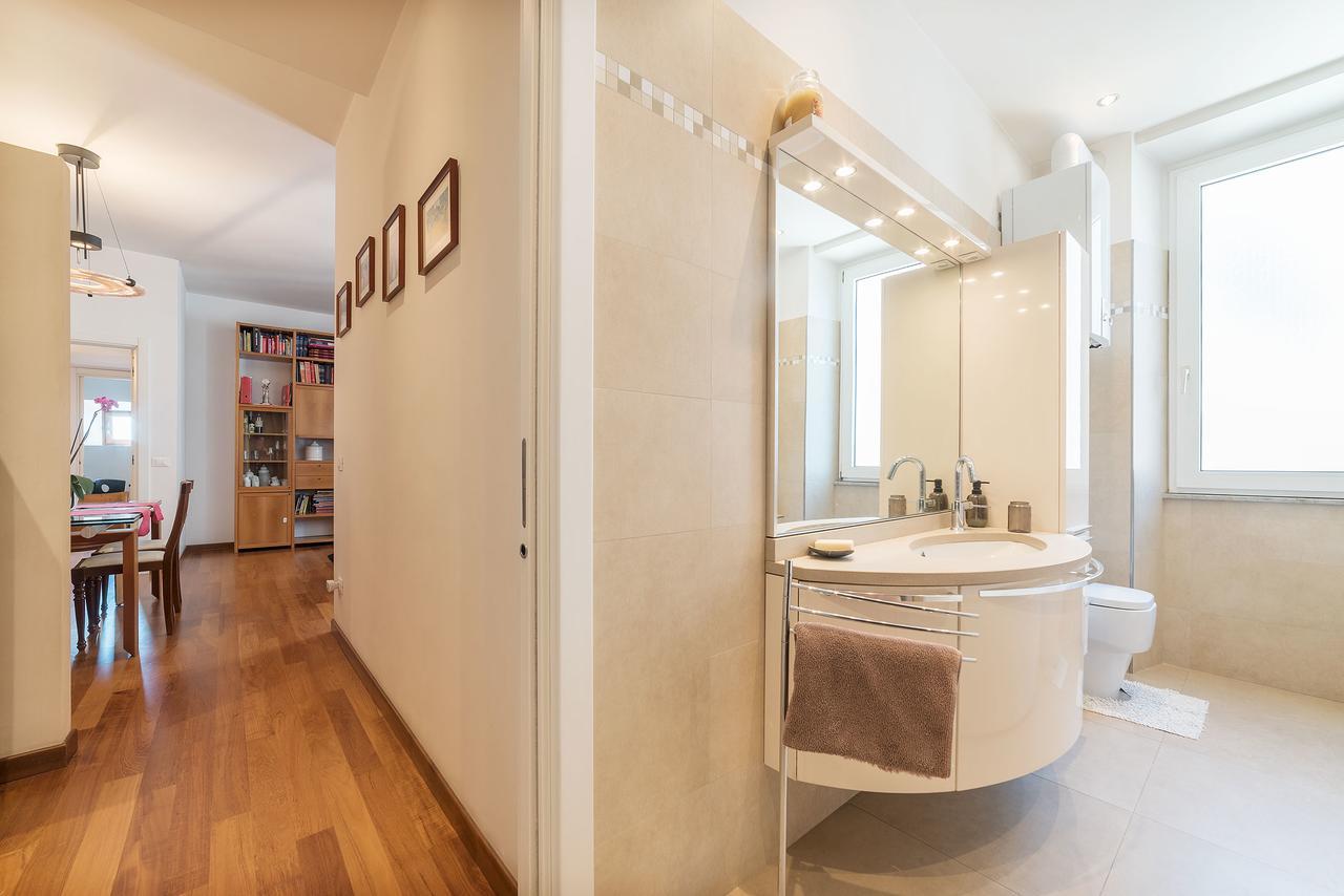 Colosseum Roomy Apartment Ρώμη Εξωτερικό φωτογραφία